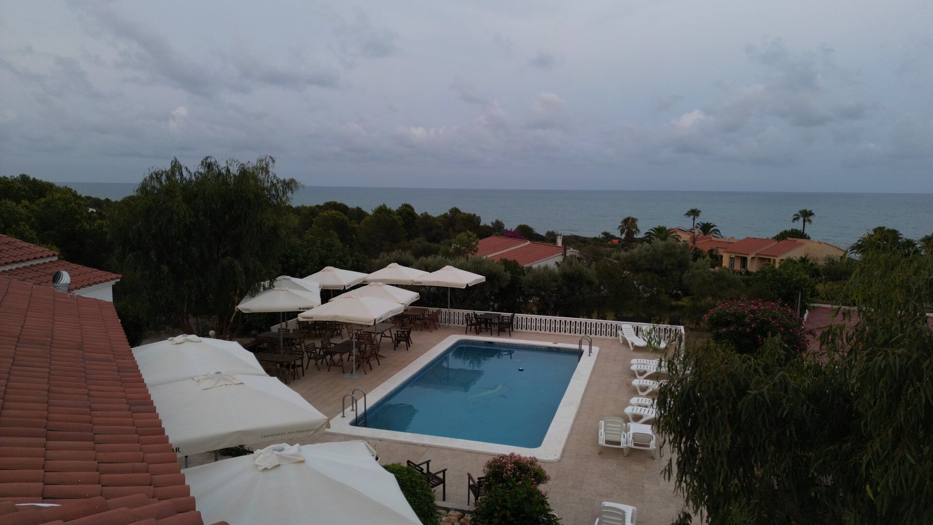 Piscina y zona de eventos de Porta D'irta